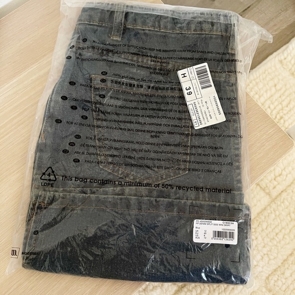 Missguided Denim Side Split Mini Skirt - 8 - Picture 5 of 5